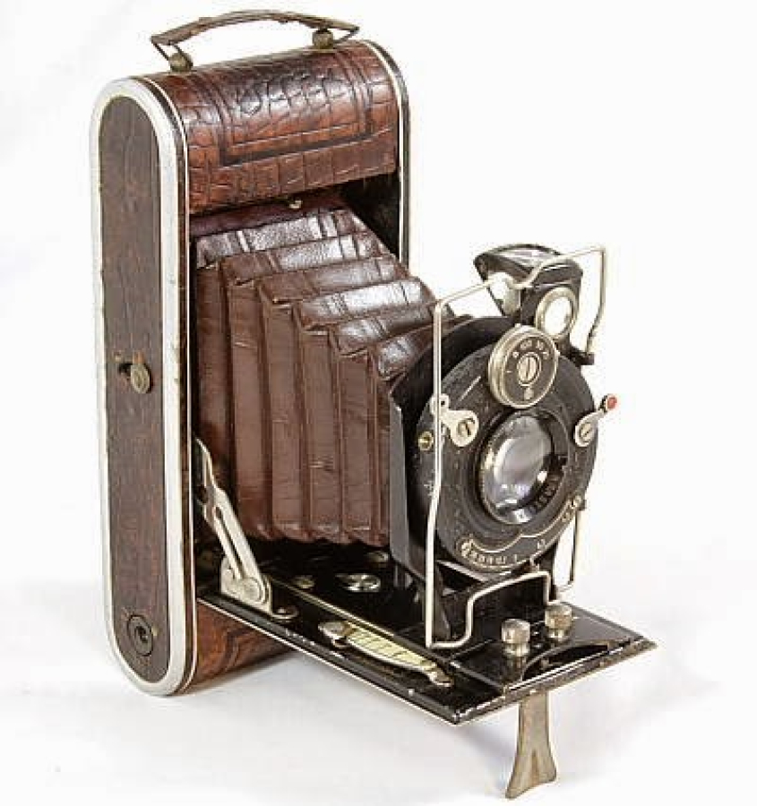 Antika fotoğraf makinesi alan yerler